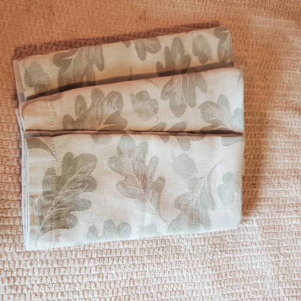 Pottery Barn Oak Leaf Cotton Cloth Napkins Set of 3 Sage Green Cream Jacquard